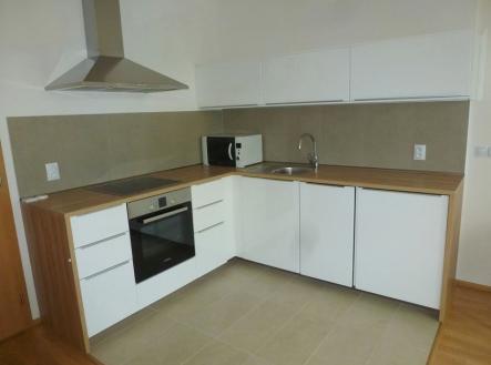 . | Pronájem bytu, 2+kk, 58 m²