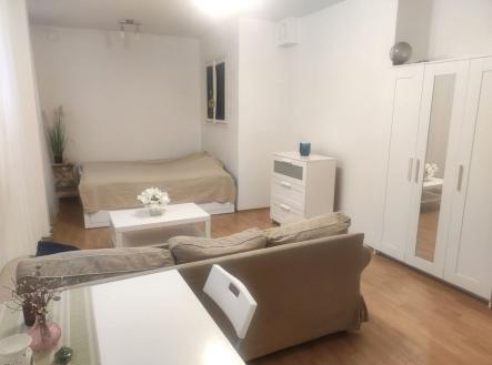 . | Pronájem bytu, garsoniéra, 30 m²