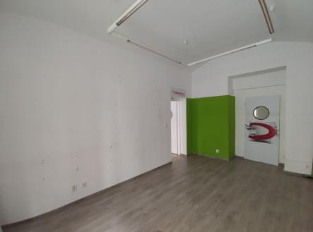 . | Pronájem - obchodní prostor, 75 m²
