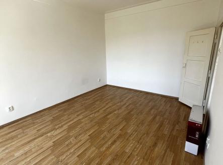 . | Pronájem bytu, 2+kk, 46 m²