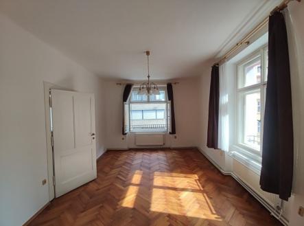 . | Pronájem bytu, 4+1, 110 m²