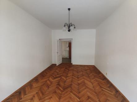 . | Pronájem bytu, 4+1, 110 m²
