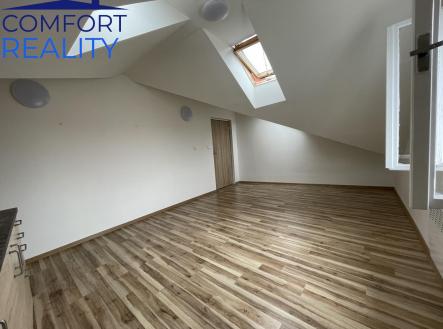 IMG_0813.JPG | Pronájem bytu, 1+kk, 25 m²