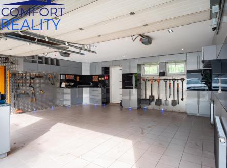 HlucinFoto-21.jpg | Prodej - dům/vila, 300 m²