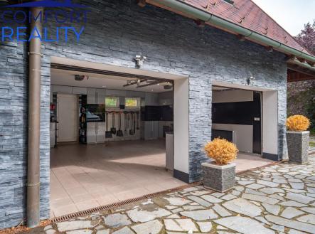 HlucinFoto-20.jpg | Prodej - dům/vila, 300 m²