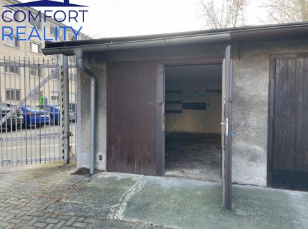 IMG_1367.JPG | Prodej - malý objekt/garáž