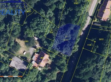 Katastrální mapka + ortofoto.jpg | Prodej - pozemek pro bydlení, 637 m²