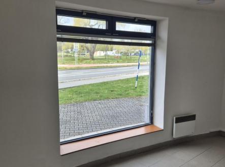 WhatsApp Image 2026-04-16 at 15.59.29.jpeg | Pronájem - obchodní prostor, 43 m²