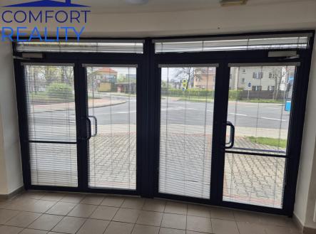 WhatsApp Image 2026-04-16 at 15.59.30.jpeg | Pronájem - obchodní prostor, 78 m²