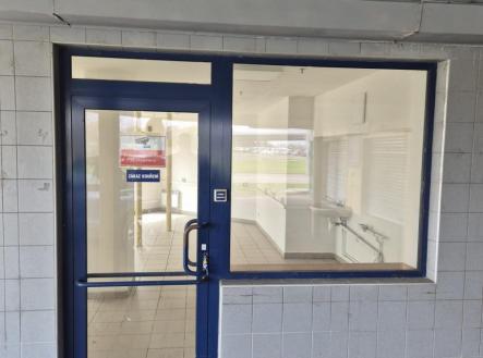 WhatsApp Image 2026-04-16 at 15.59.27.jpeg | Pronájem - obchodní prostor, 51 m²