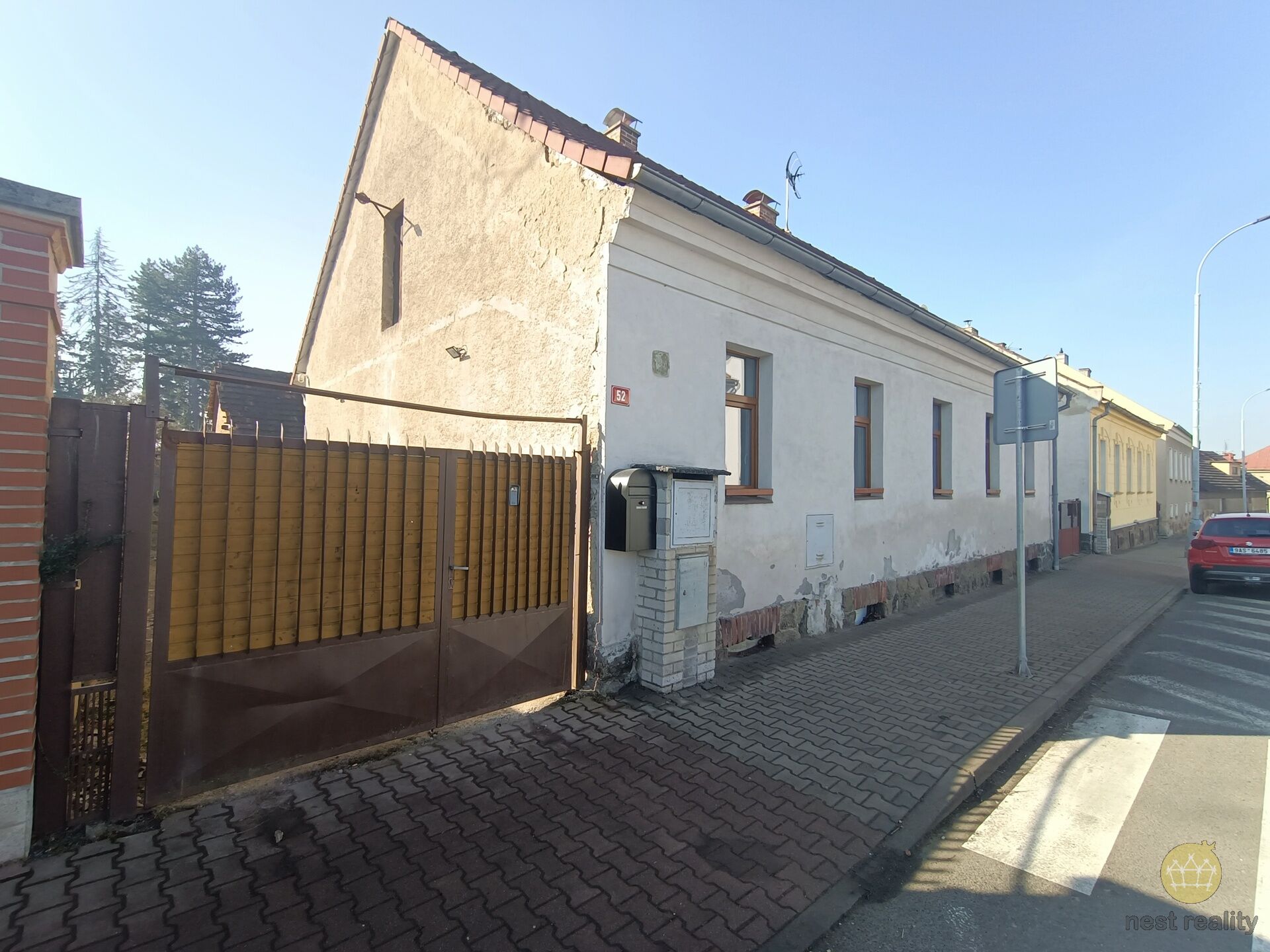 Prodej domu 4+1, 130 m2 s pozemkem 656 m2 v obci Velké Popovice, ulice Masarykova