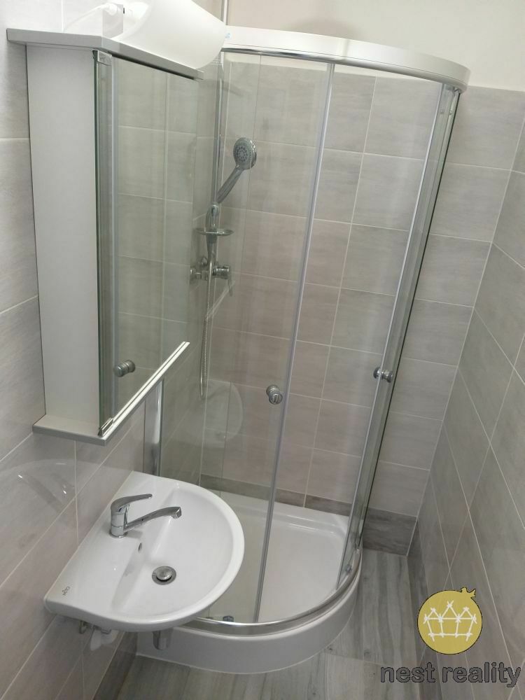 Prodej bytu 1+kk, 28 m2, Praha 10 Zahradní město Záběhlice, ul. Hvozdíkova.