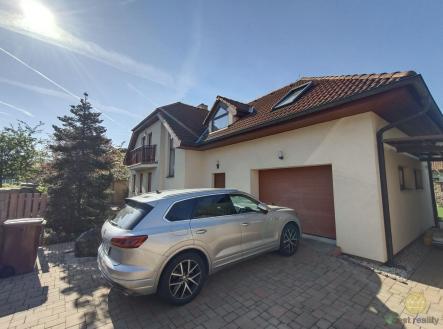 Prodej - dům/vila, 320 m²