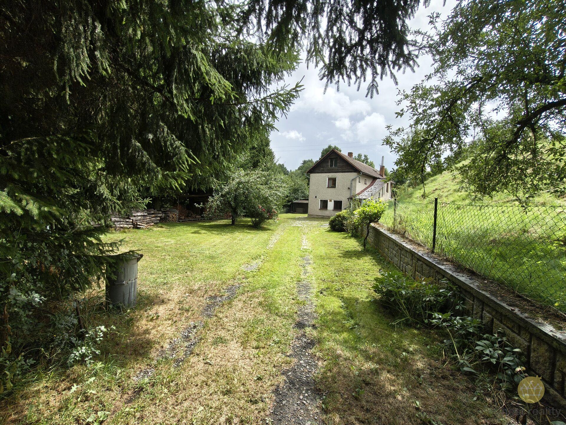 Prodej rodinného domu 5+2, o výměře 212 m2 v obci Kosova Hora, okres Příbram