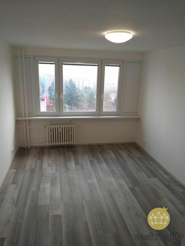 Prodej bytu 1+kk, 28 m2, Praha 10 Zahradní město Záběhlice, ul. Hvozdíkova.