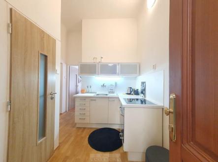 Pronájem bytu, 2+kk, 35 m² obrázek