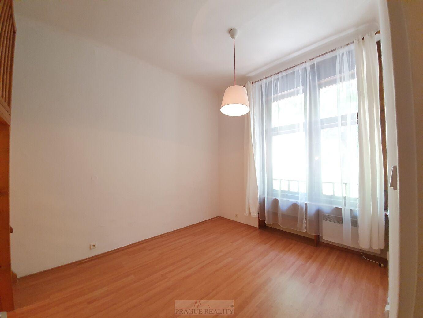 Útulné 2+kk 35m2, na úžasném místě, P2 Vinohrady, ul. Moravská x Kladská