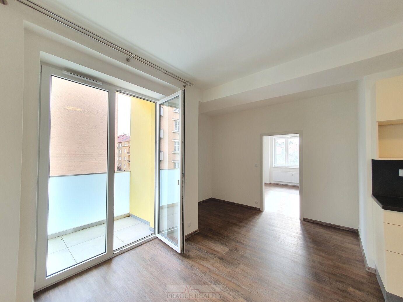 Nadstandardní 2+kk 45m2 + lodžie 2m2, P3 Žižkov, rezidence Ambrožova