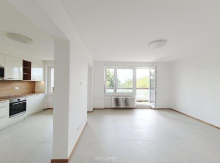 Pronájem bytu, 3+kk, 73 m²