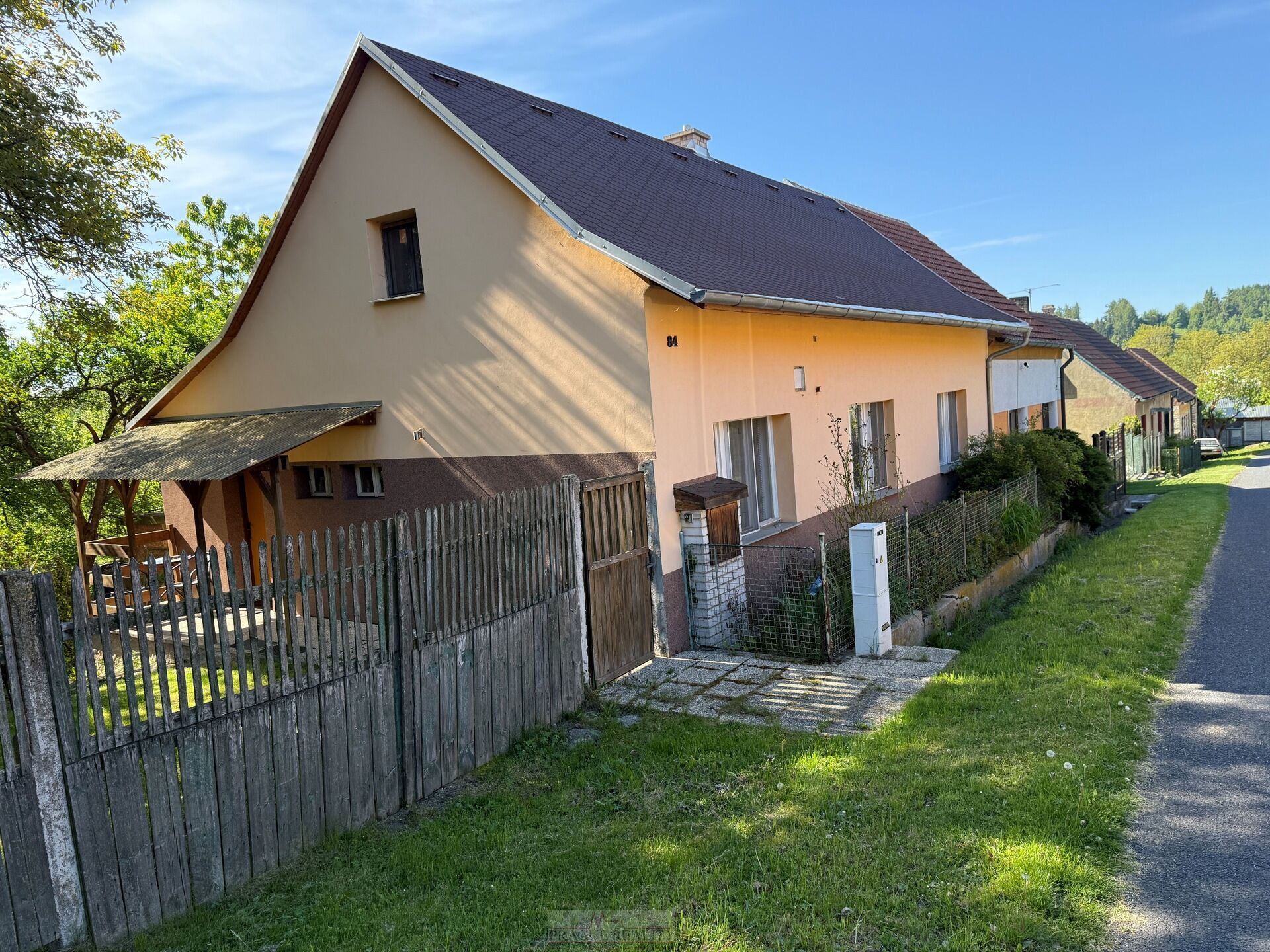 Prodej RD 3+1 s pozemkem 535m2 v obci Kroučová, okres Rakovník