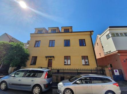 Pronájem bytu, 1+kk, 22 m² obrázek