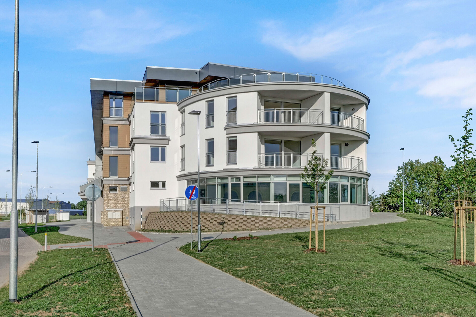 Prodej hezké novostavby prostorného bytu 4+kk s terasou, 131 m2, Pardubice - Ohrazenice
