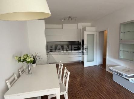 . | Pronájem bytu, 2+kk, 56 m²