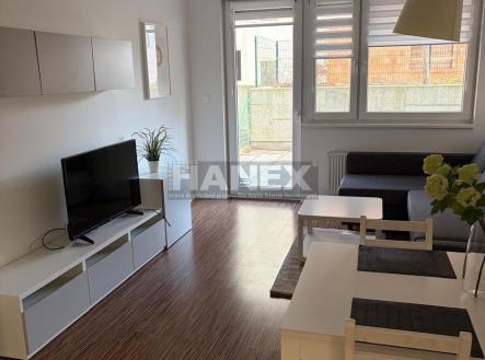 . | Pronájem bytu, 2+kk, 56 m²
