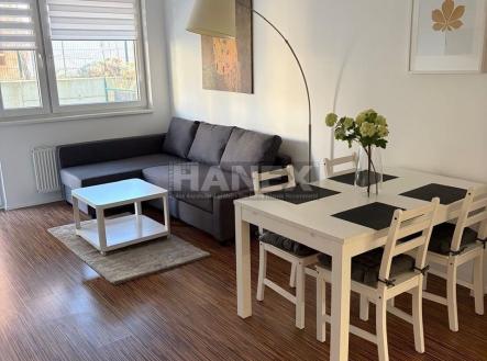. | Pronájem bytu, 2+kk, 56 m²