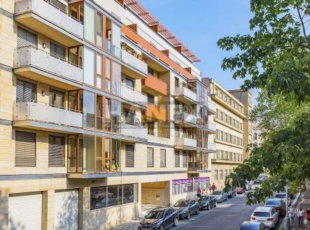 Pronájem bytu, 2+kk, 59 m² obrázek