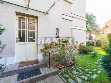 . | Pronájem - dům/vila, 180 m²