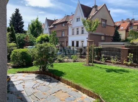 . | Pronájem - dům/vila, 180 m²