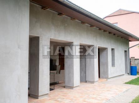 . | Prodej - dům/vila, 394 m²