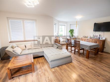 . | Prodej - dům/vila, 394 m²