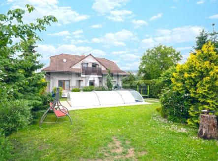 . | Prodej - dům/vila, 394 m²