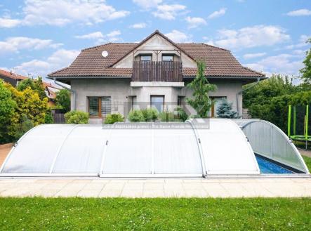 . | Prodej - dům/vila, 394 m²