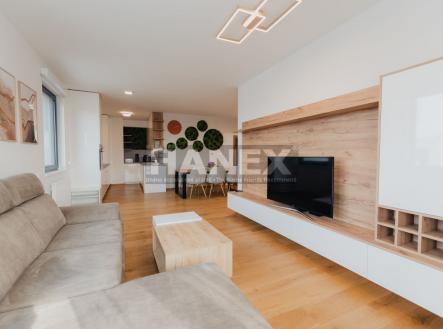 . | Pronájem bytu, 4+kk, 96 m²