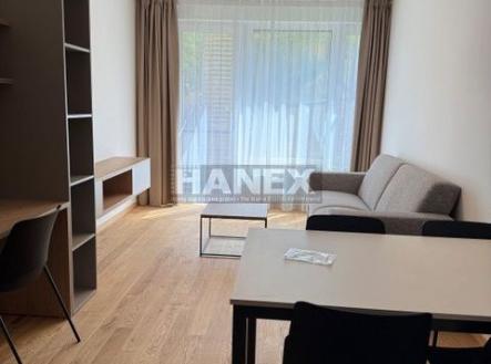 . | Pronájem bytu, 2+kk, 50 m²