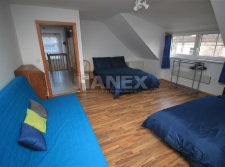 . | Prodej - dům/vila, 240 m²