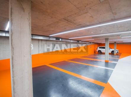 . | Pronájem - malý objekt/garáž