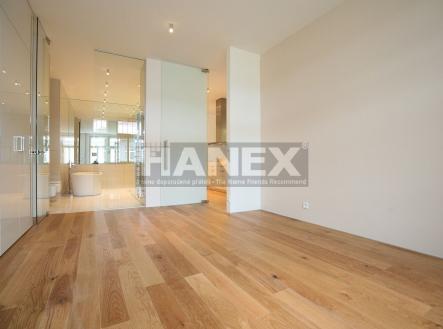 . | Pronájem bytu, 3+kk, 114 m²