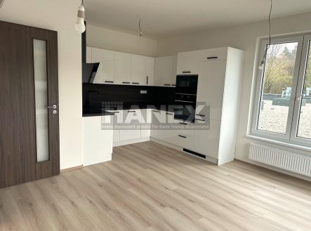 . | Pronájem bytu, 2+kk, 50 m²