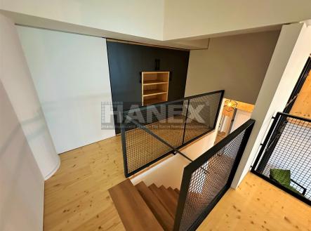 . | Pronájem bytu, 3+kk, 64 m²