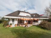 Prodej - dům/vila, 365 m²