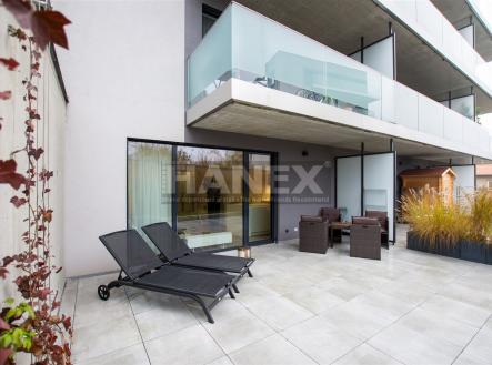 . | Pronájem bytu, 1+kk, 48 m²