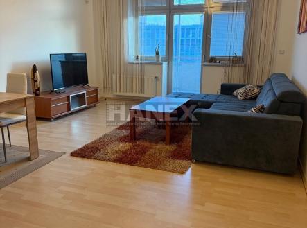 . | Pronájem bytu, 2+kk, 64 m²