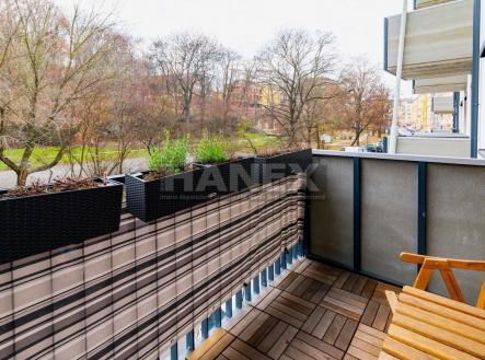 . | Pronájem bytu, 3+kk, 76 m²