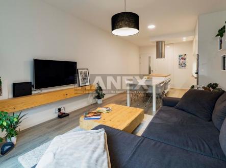 . | Pronájem bytu, 3+kk, 76 m²