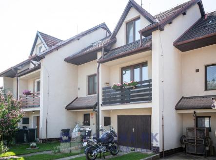 foto: 2 | Prodej - dům/vila, 196 m²