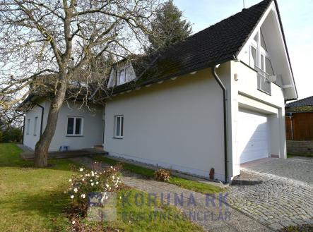 foto: 1 | Prodej - dům/vila, 321 m²